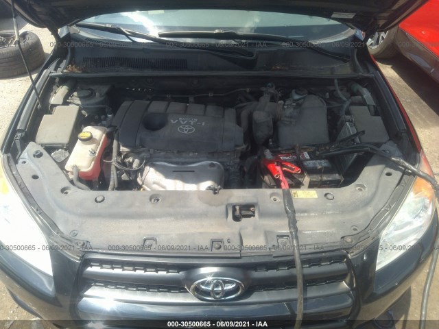 Photo 9 VIN: 2T3BF4DV4AW058419 - TOYOTA RAV4 