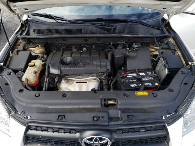 Photo 6 VIN: 2T3BF4DV4BW111539 - TOYOTA RAV4 