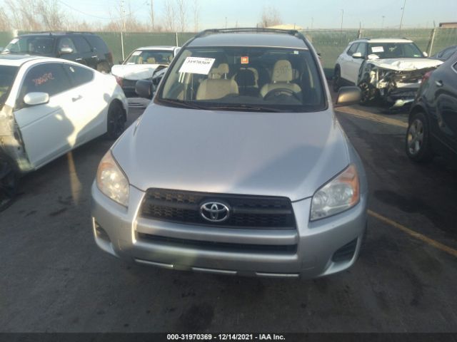 Photo 5 VIN: 2T3BF4DV4BW112514 - TOYOTA RAV4 