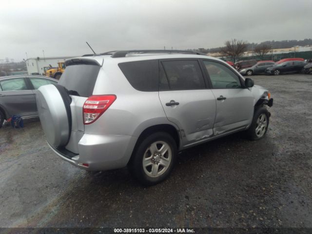 Photo 3 VIN: 2T3BF4DV4BW131323 - TOYOTA RAV4 