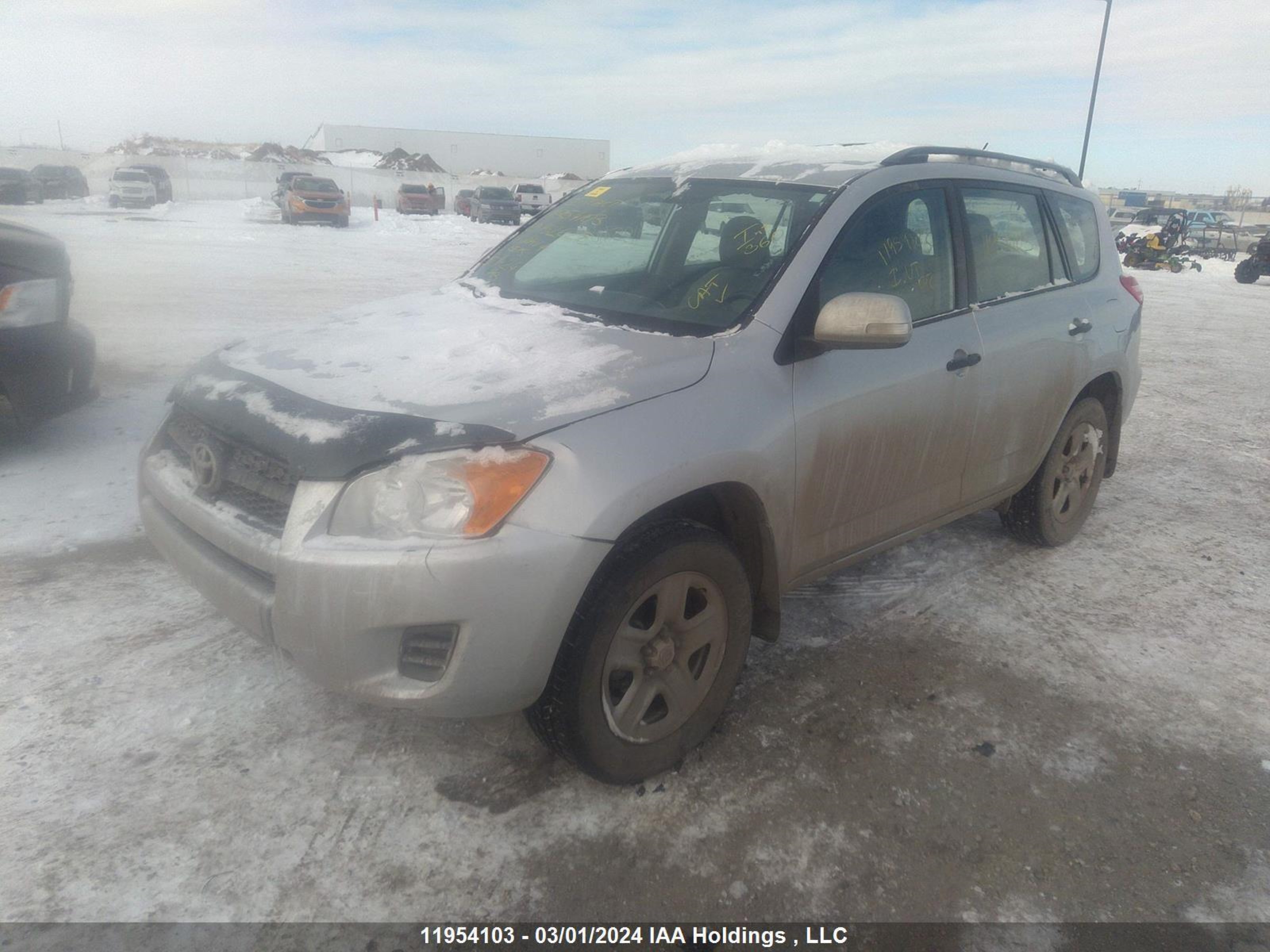 Photo 1 VIN: 2T3BF4DV4BW152625 - TOYOTA RAV 4 