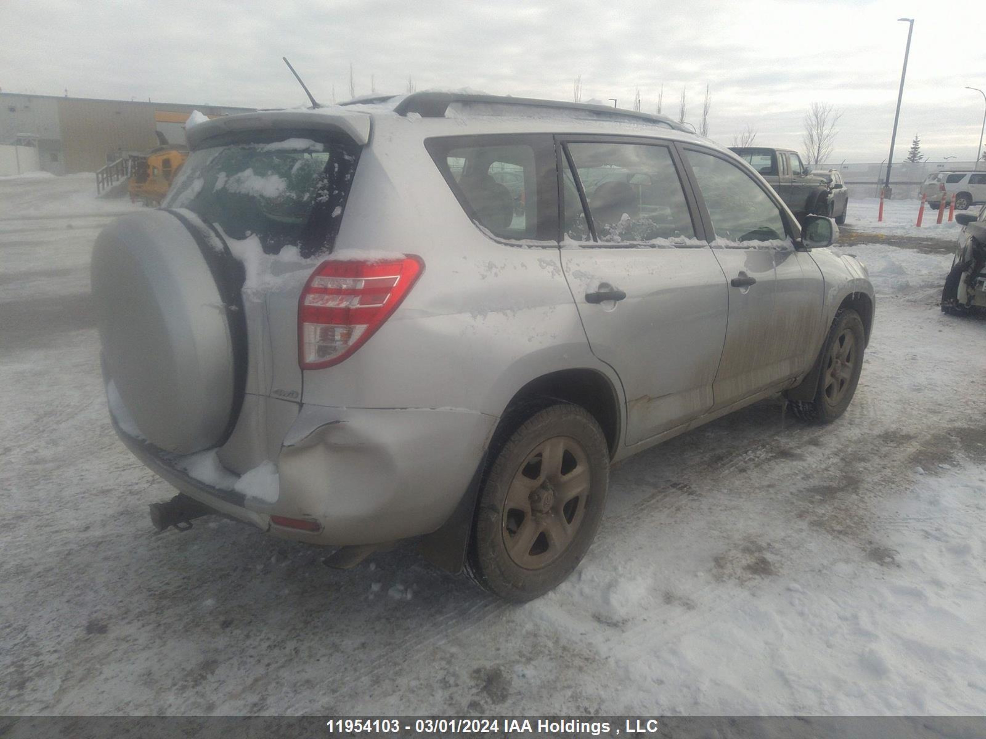 Photo 3 VIN: 2T3BF4DV4BW152625 - TOYOTA RAV 4 