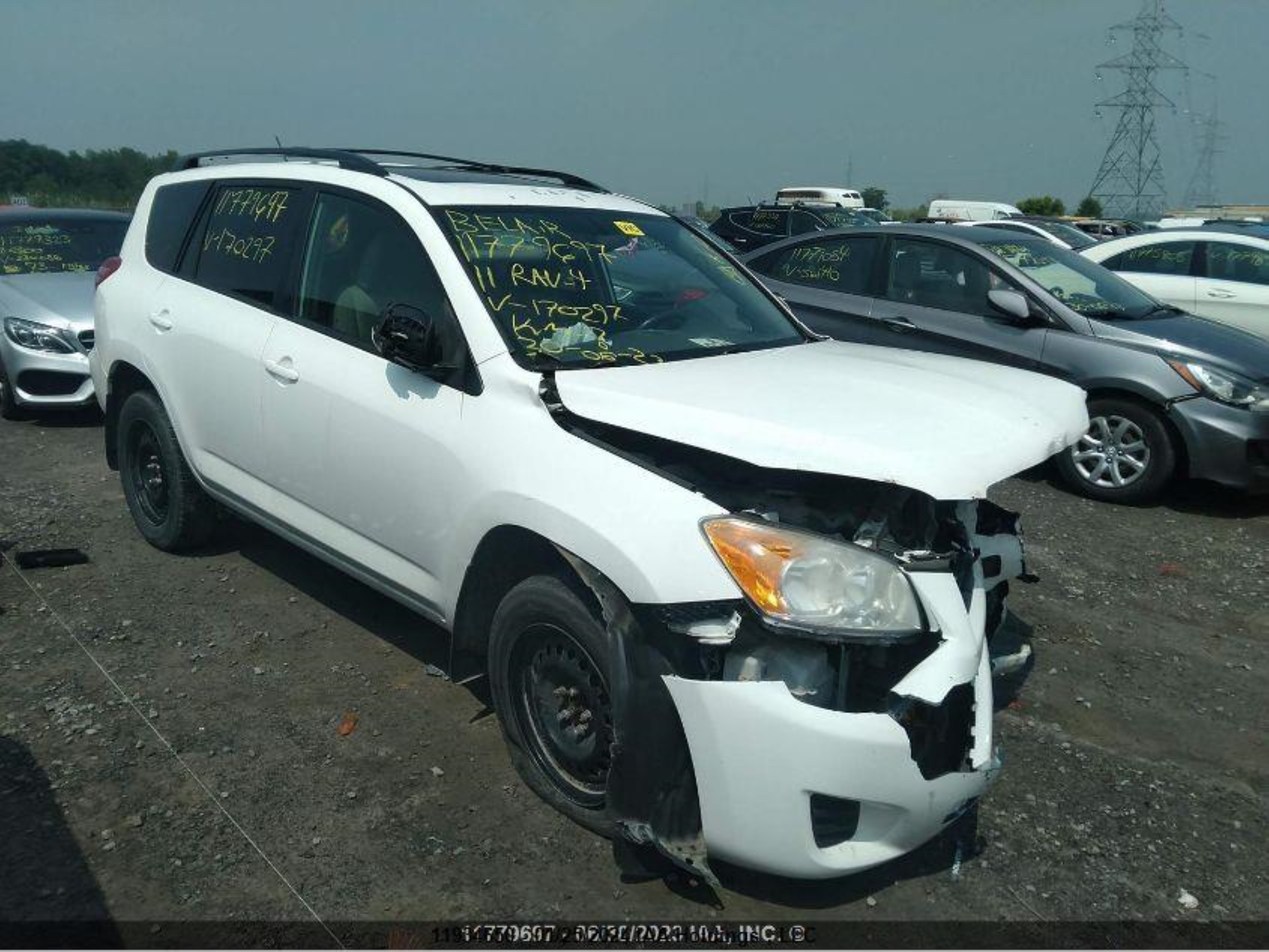 Photo 0 VIN: 2T3BF4DV4BW170297 - TOYOTA RAV 4 