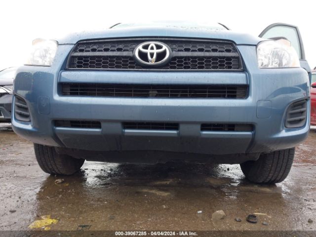 Photo 5 VIN: 2T3BF4DV4CW177865 - TOYOTA RAV4 