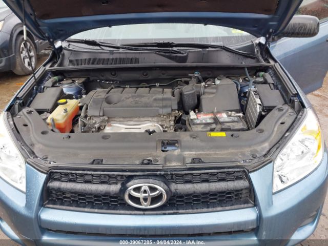 Photo 9 VIN: 2T3BF4DV4CW177865 - TOYOTA RAV4 