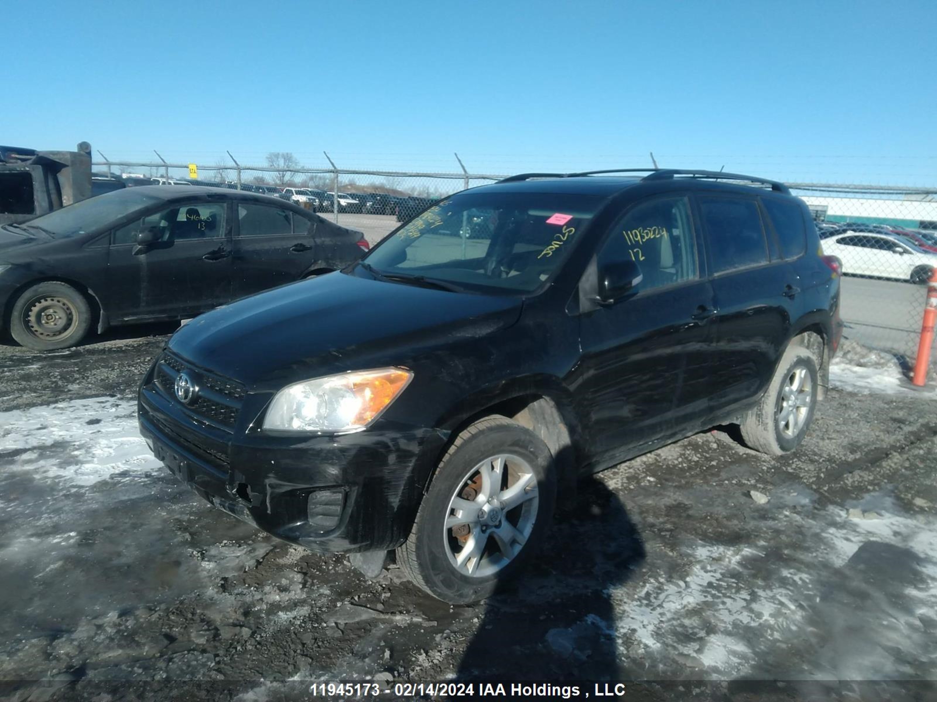 Photo 1 VIN: 2T3BF4DV4CW207544 - TOYOTA RAV 4 