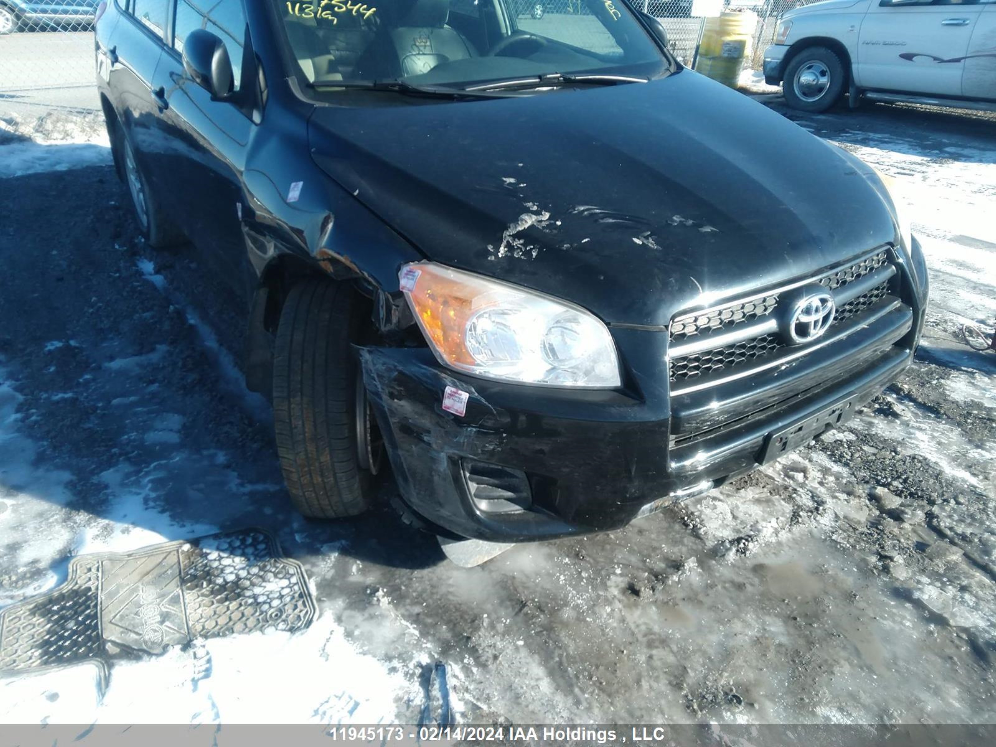 Photo 5 VIN: 2T3BF4DV4CW207544 - TOYOTA RAV 4 