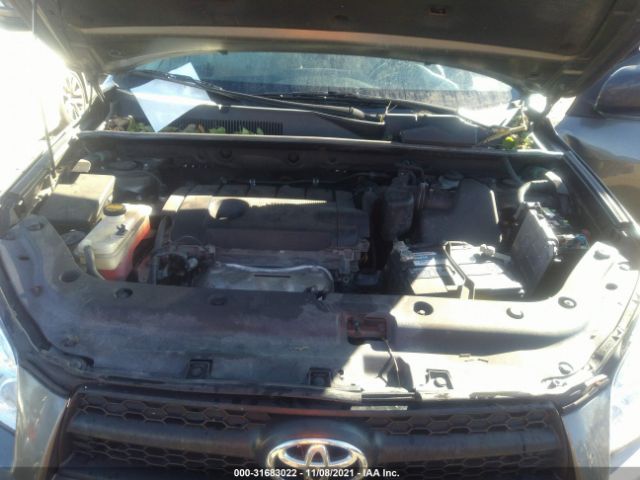 Photo 9 VIN: 2T3BF4DV4CW210928 - TOYOTA RAV4 