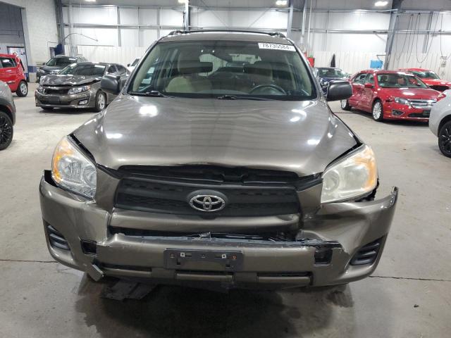 Photo 4 VIN: 2T3BF4DV5AW052631 - TOYOTA RAV4 