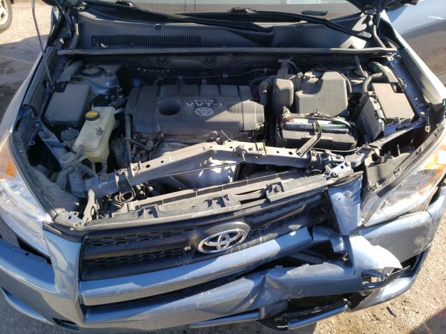 Photo 6 VIN: 2T3BF4DV5AW056176 - TOYOTA RAV4 