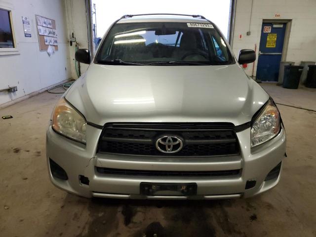 Photo 4 VIN: 2T3BF4DV5AW070398 - TOYOTA RAV4 