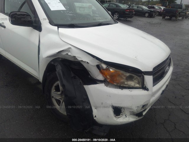 Photo 5 VIN: 2T3BF4DV5AW074631 - TOYOTA RAV4 