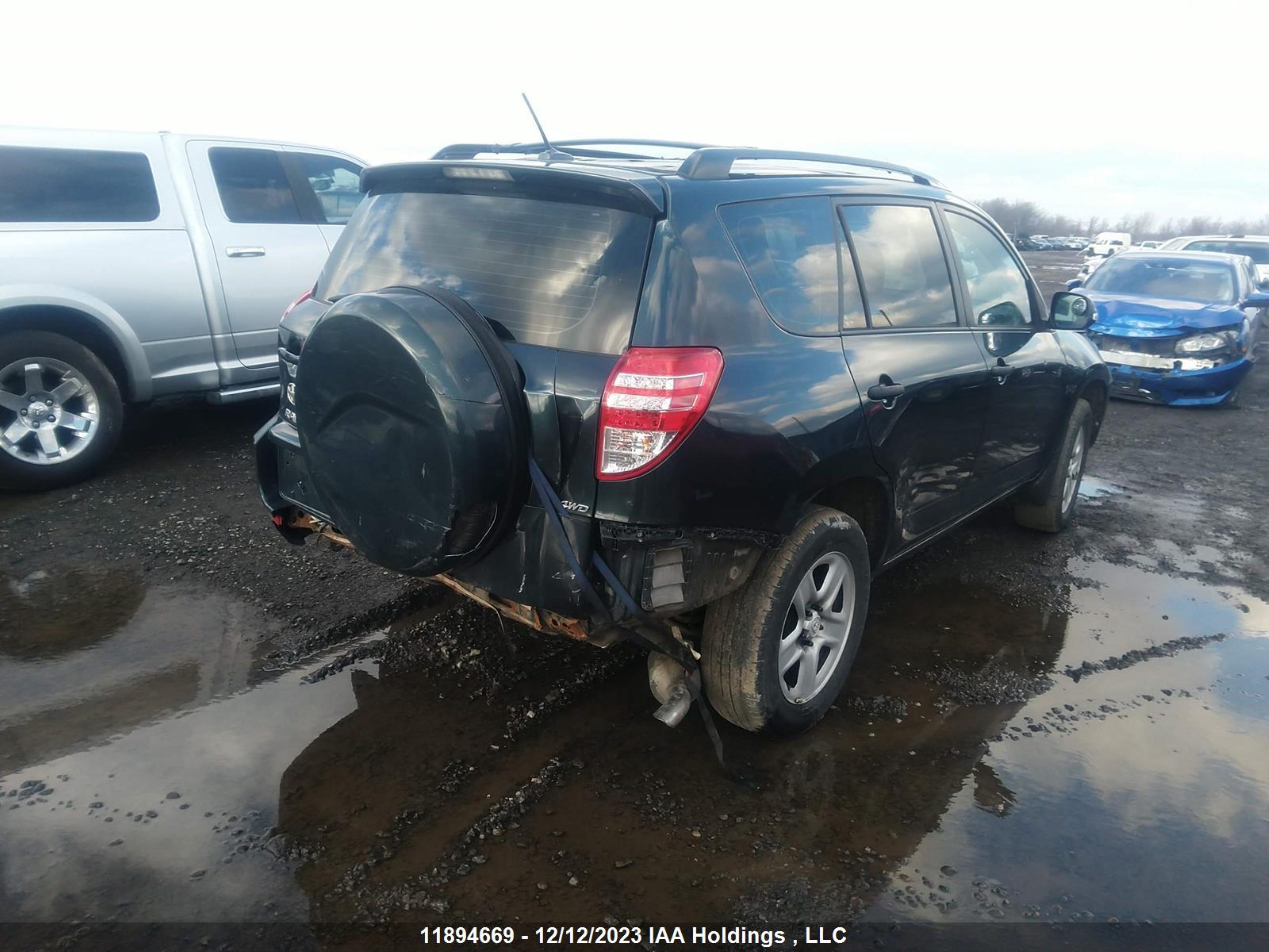 Photo 3 VIN: 2T3BF4DV5BW124946 - TOYOTA RAV 4 