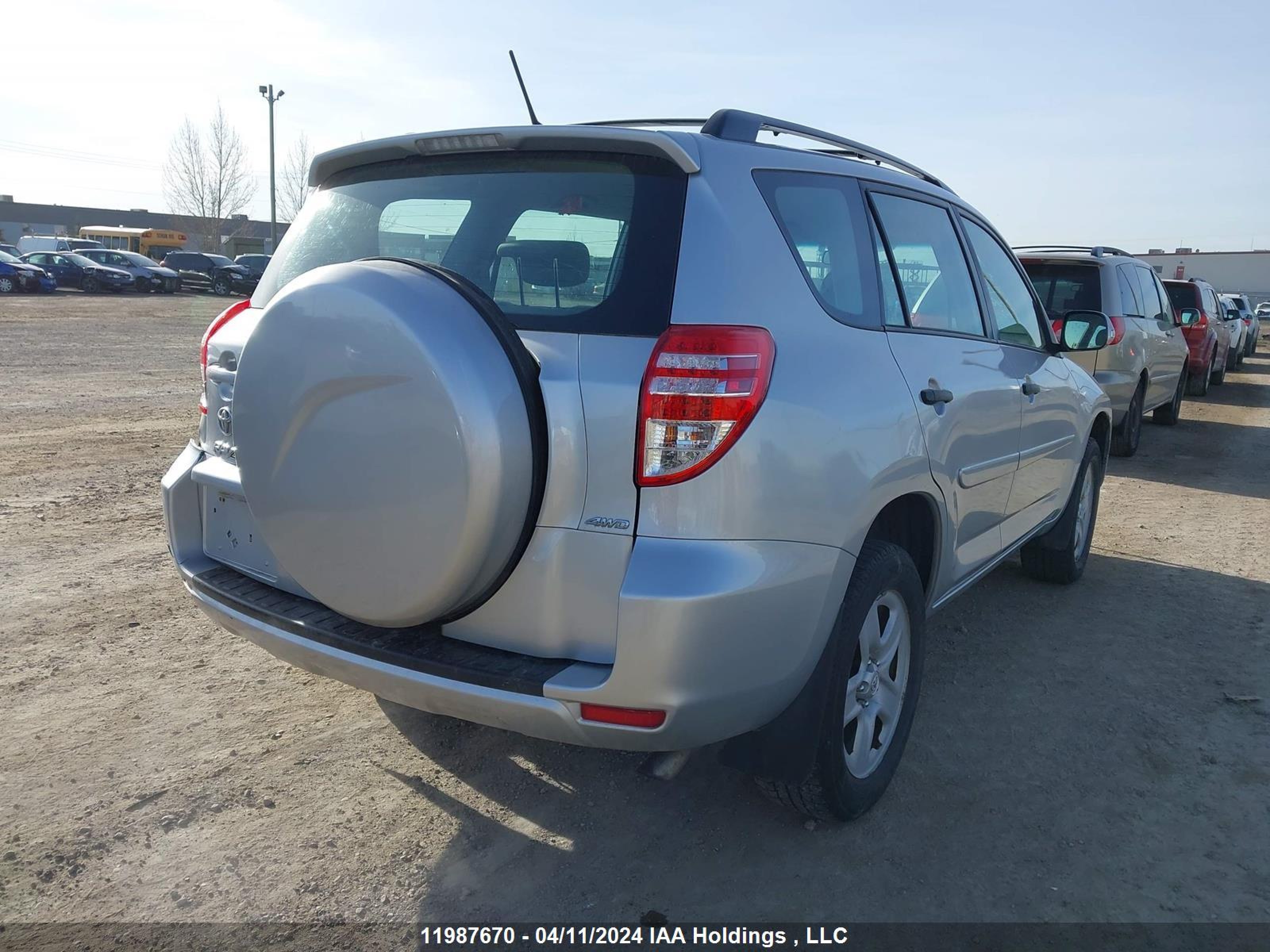 Photo 3 VIN: 2T3BF4DV5BW125143 - TOYOTA RAV 4 