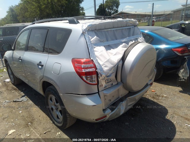 Photo 2 VIN: 2T3BF4DV5BW137745 - TOYOTA RAV4 