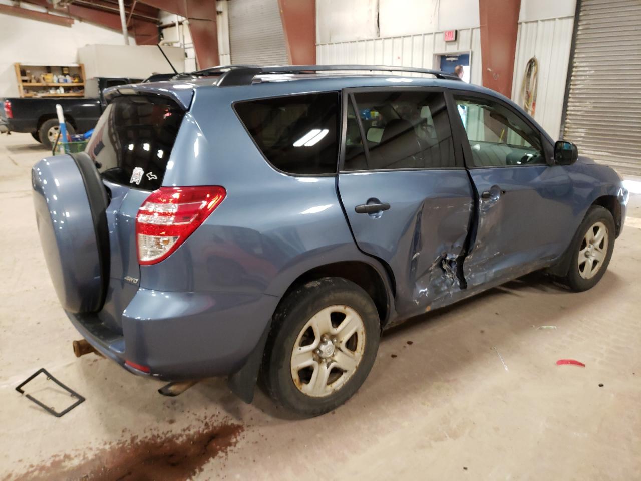 Photo 2 VIN: 2T3BF4DV5BW150382 - TOYOTA RAV 4 