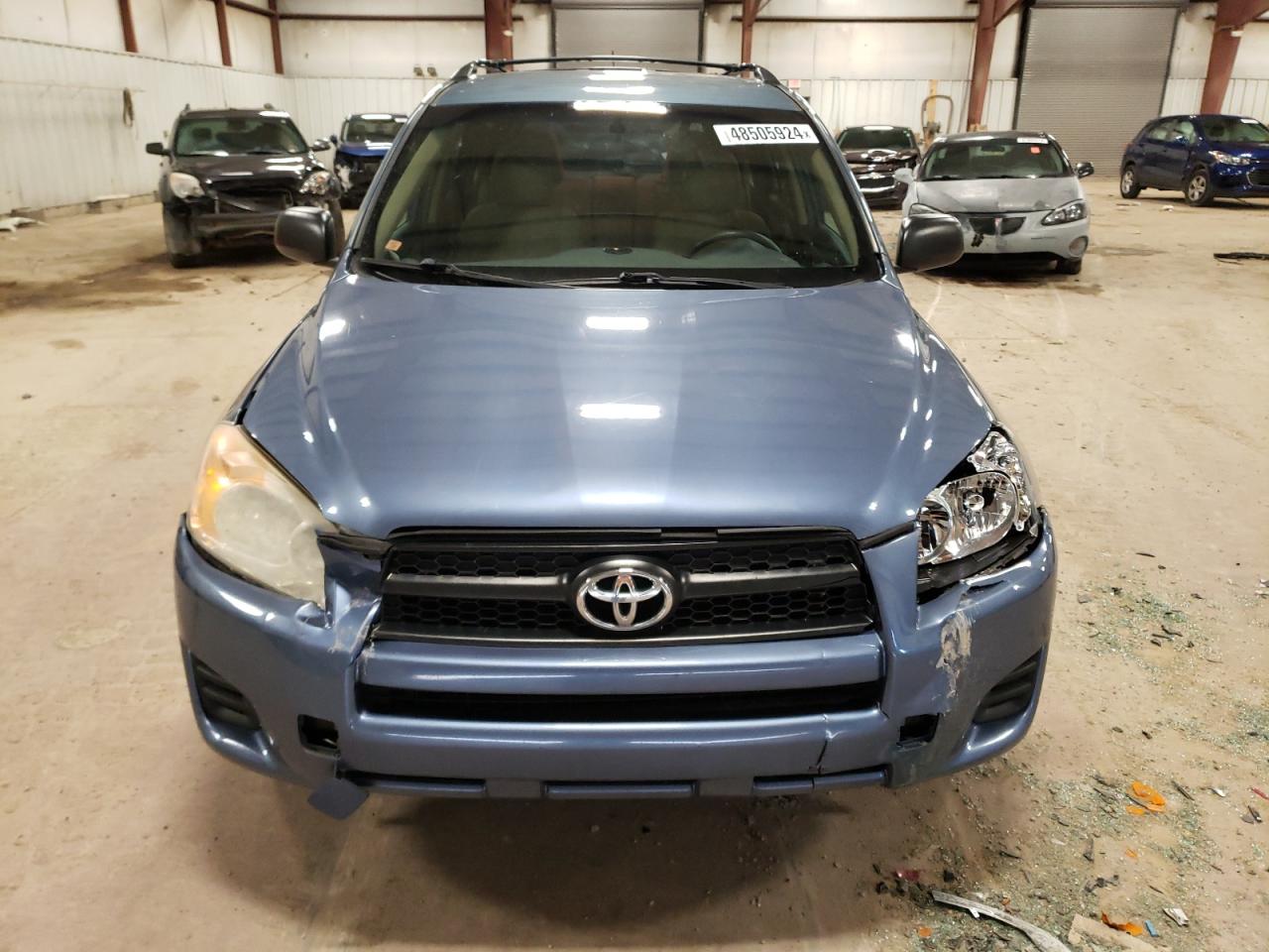 Photo 4 VIN: 2T3BF4DV5BW150382 - TOYOTA RAV 4 