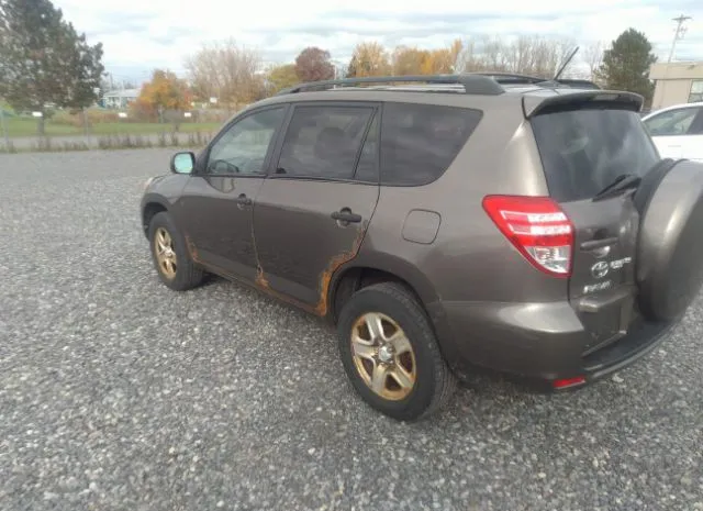 Photo 2 VIN: 2T3BF4DV5CW178586 - TOYOTA RAV4 