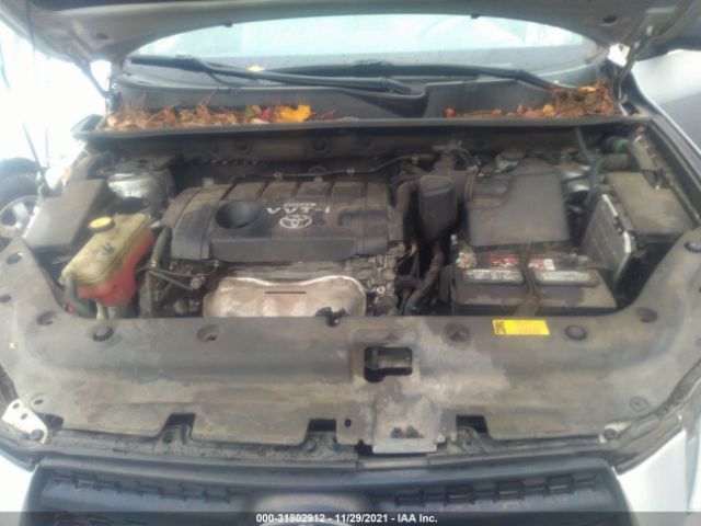 Photo 9 VIN: 2T3BF4DV6AW033019 - TOYOTA RAV4 