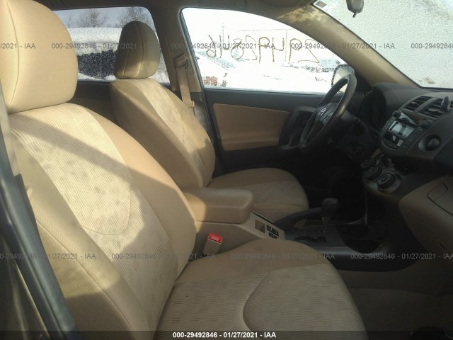 Photo 4 VIN: 2T3BF4DV6AW053528 - TOYOTA RAV4 