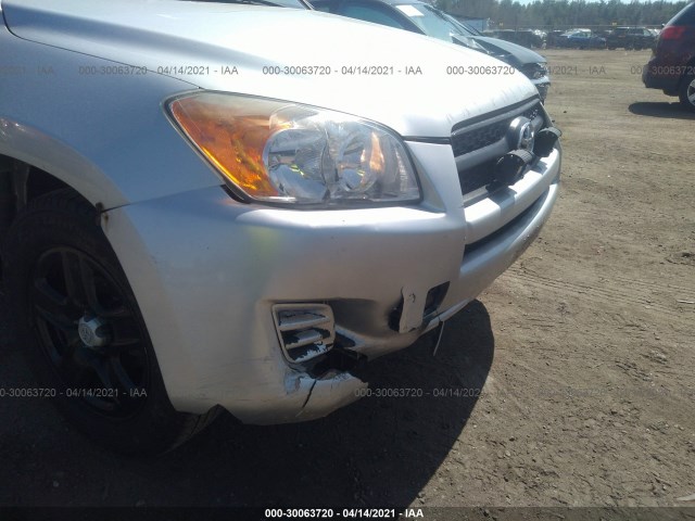 Photo 5 VIN: 2T3BF4DV6AW062391 - TOYOTA RAV4 