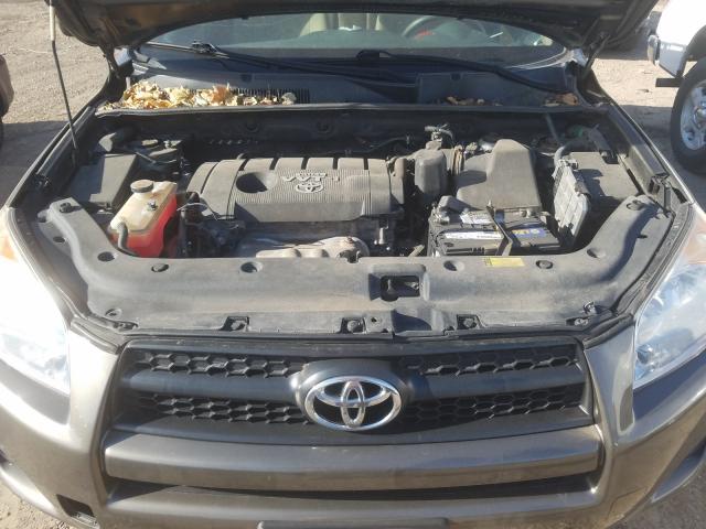 Photo 6 VIN: 2T3BF4DV6AW063623 - TOYOTA RAV4 