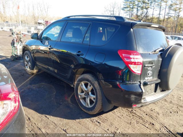 Photo 2 VIN: 2T3BF4DV6BW104429 - TOYOTA RAV4 