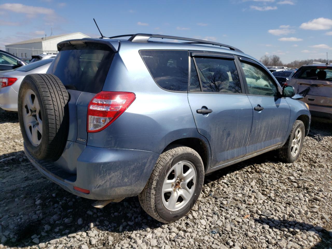 Photo 2 VIN: 2T3BF4DV6BW129444 - TOYOTA RAV 4 