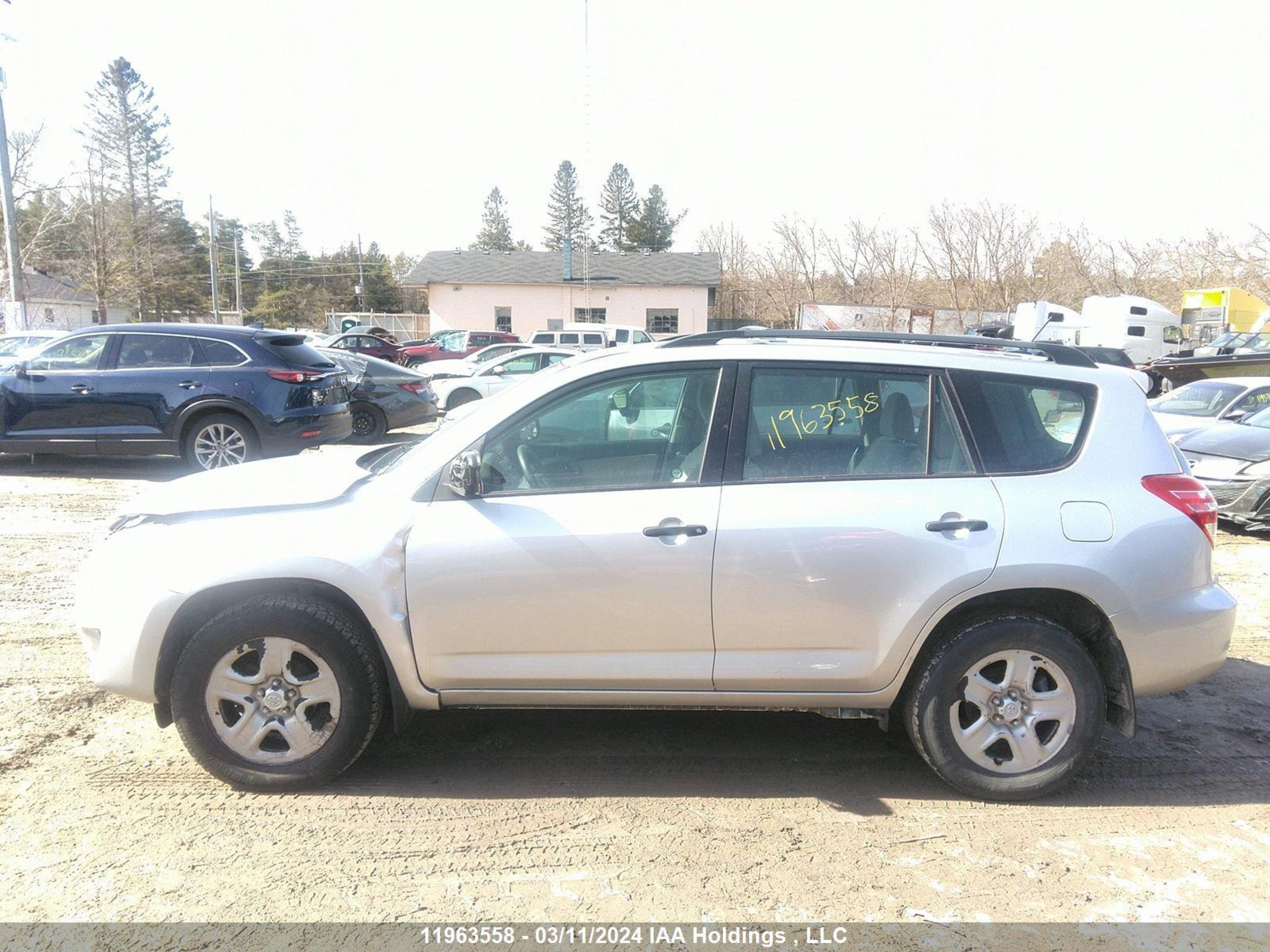 Photo 14 VIN: 2T3BF4DV6CW179228 - TOYOTA RAV 4 