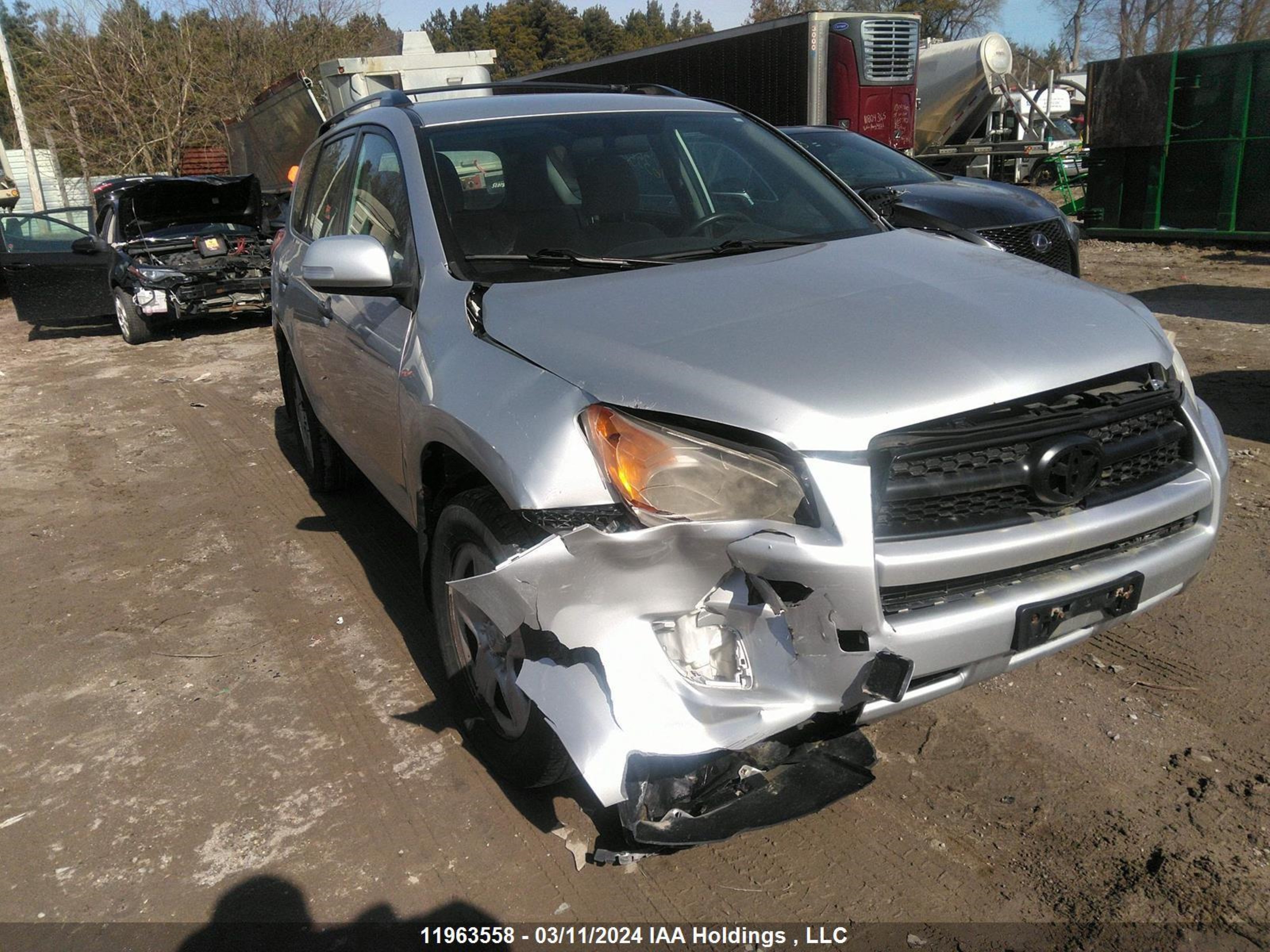 Photo 5 VIN: 2T3BF4DV6CW179228 - TOYOTA RAV 4 