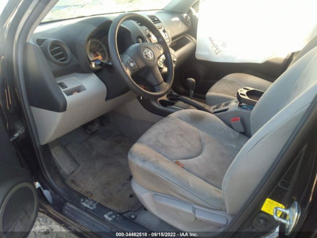 Photo 4 VIN: 2T3BF4DV6CW221042 - TOYOTA RAV4 