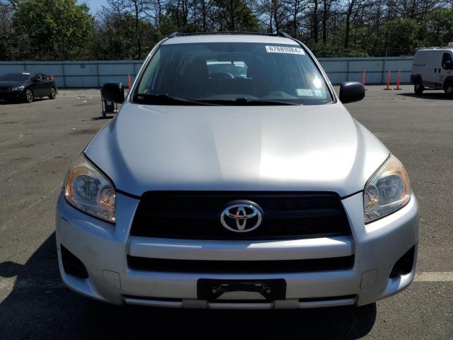 Photo 4 VIN: 2T3BF4DV6CW237984 - TOYOTA RAV4 