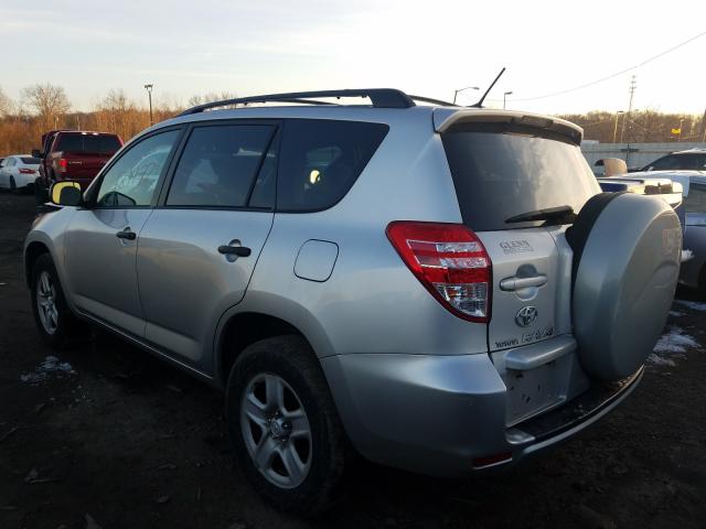 Photo 2 VIN: 2T3BF4DV7AW028122 - TOYOTA RAV4 