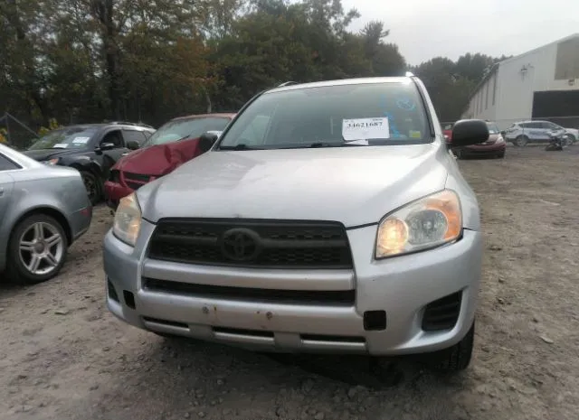 Photo 5 VIN: 2T3BF4DV7AW080799 - TOYOTA RAV4 