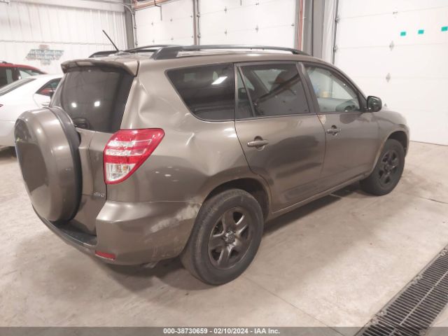 Photo 3 VIN: 2T3BF4DV7CW223804 - TOYOTA RAV4 