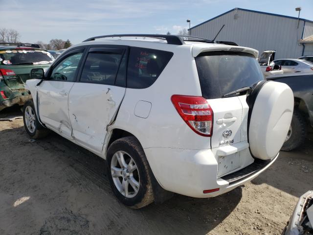 Photo 2 VIN: 2T3BF4DV7CW252932 - TOYOTA RAV4 