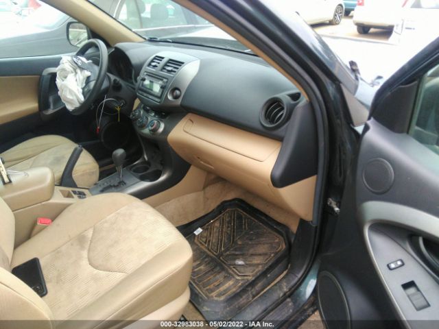 Photo 4 VIN: 2T3BF4DV7CW268726 - TOYOTA RAV4 