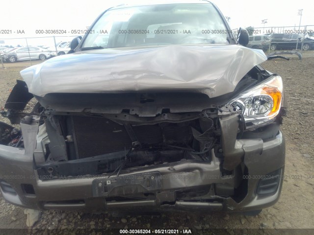 Photo 5 VIN: 2T3BF4DV8BW085673 - TOYOTA RAV4 