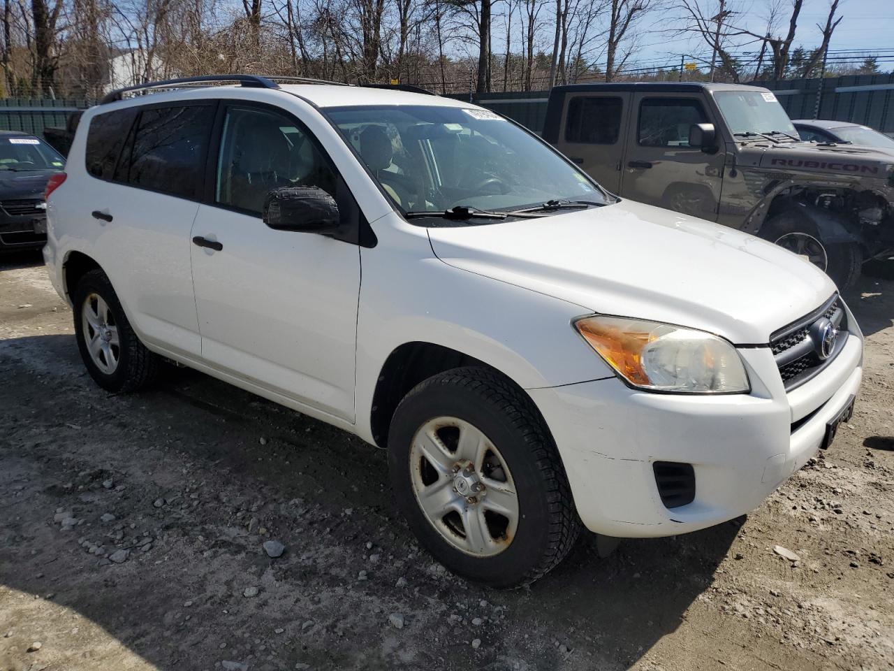 Photo 3 VIN: 2T3BF4DV8BW130854 - TOYOTA RAV 4 