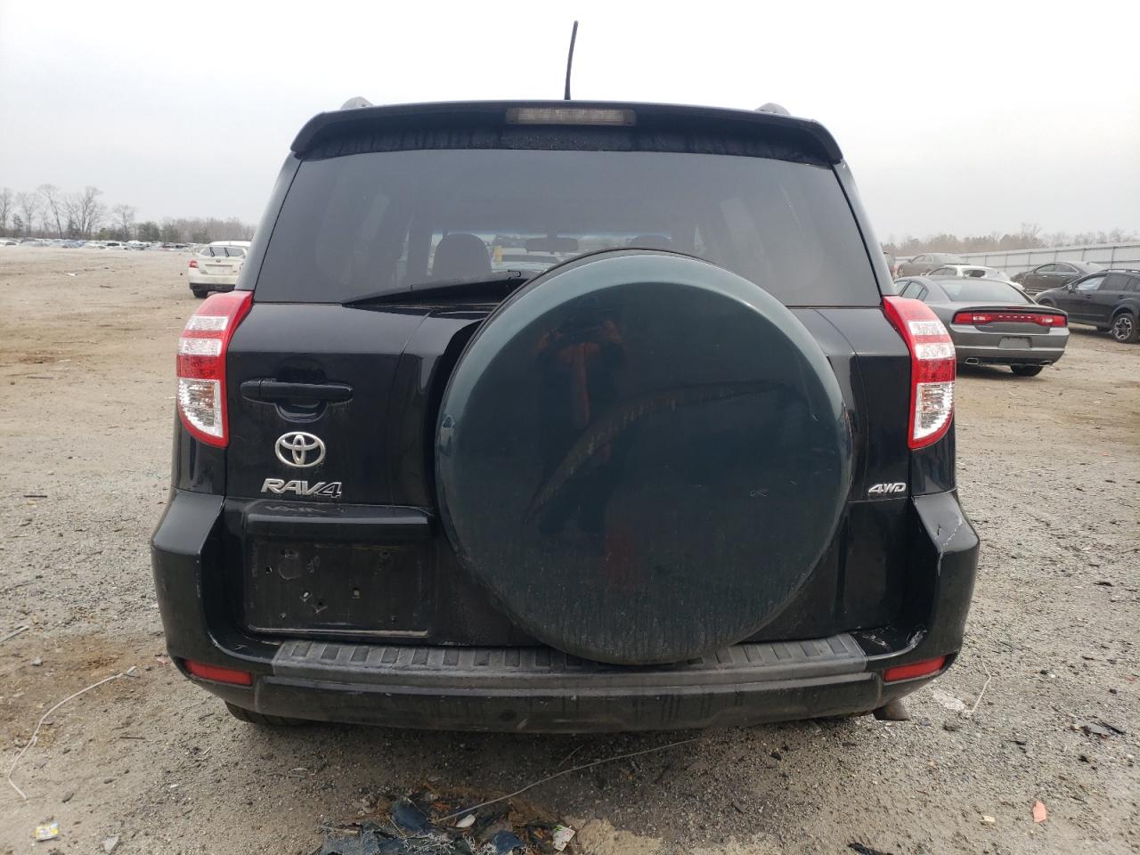 Photo 6 VIN: 2T3BF4DV8BW162476 - TOYOTA RAV 4 