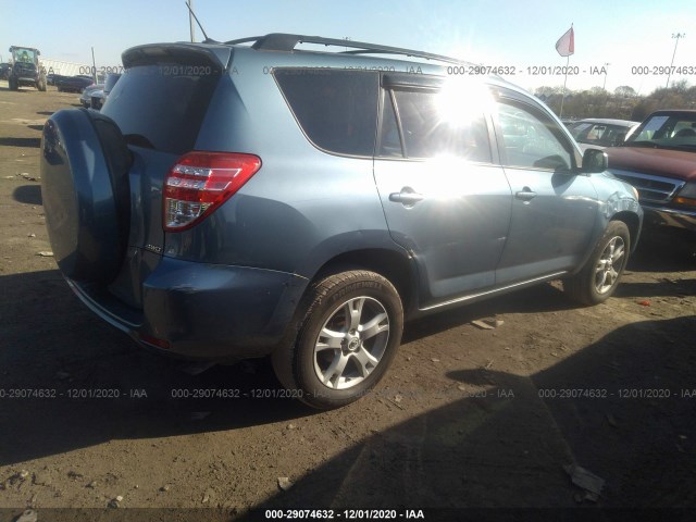 Photo 3 VIN: 2T3BF4DV8CW182213 - TOYOTA RAV4 