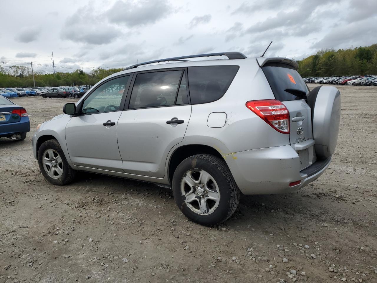 Photo 1 VIN: 2T3BF4DV8CW207790 - TOYOTA RAV 4 