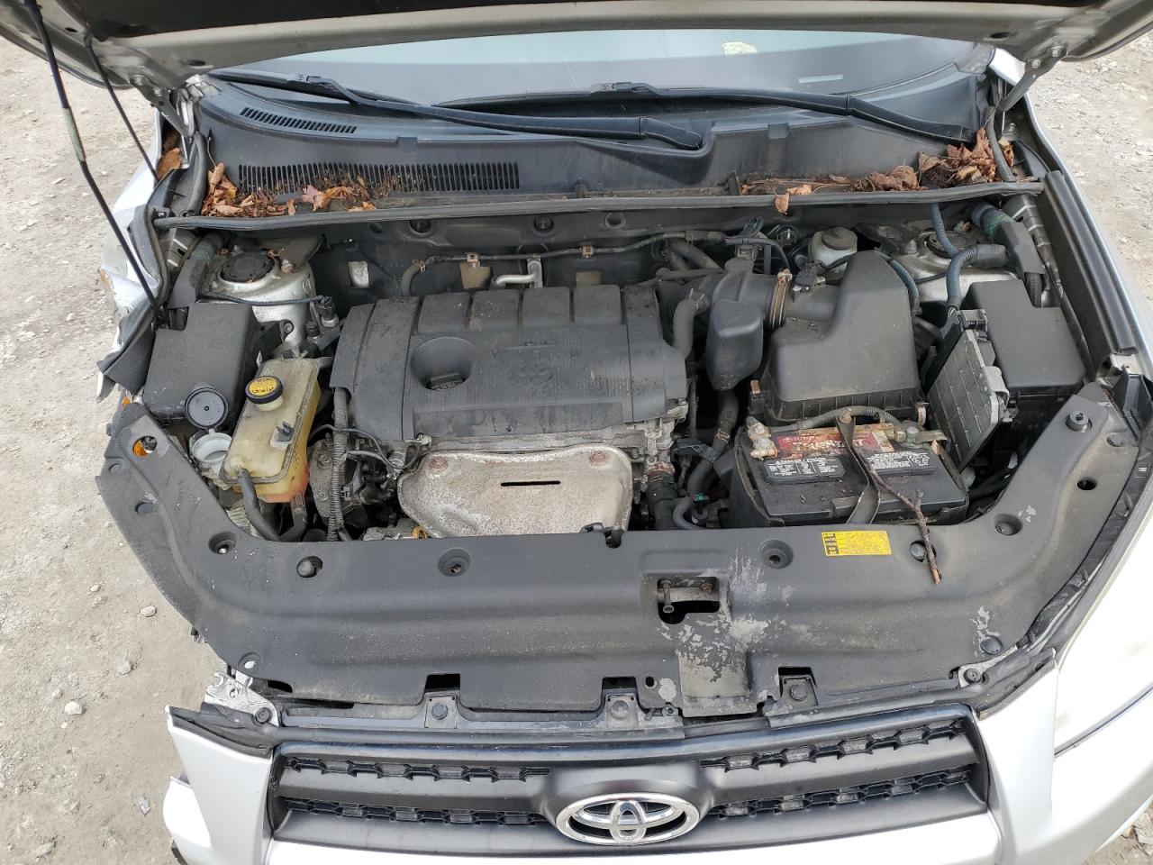 Photo 11 VIN: 2T3BF4DV8CW207790 - TOYOTA RAV 4 