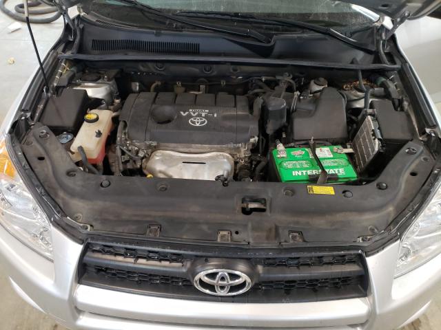 Photo 6 VIN: 2T3BF4DV9BW093975 - TOYOTA RAV4 