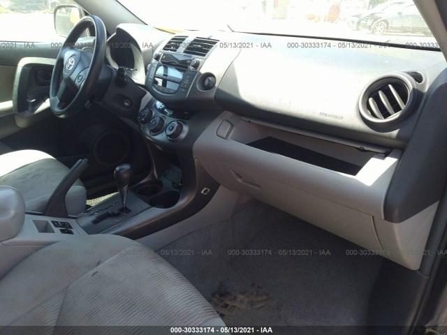 Photo 4 VIN: 2T3BF4DV9BW114291 - TOYOTA RAV4 