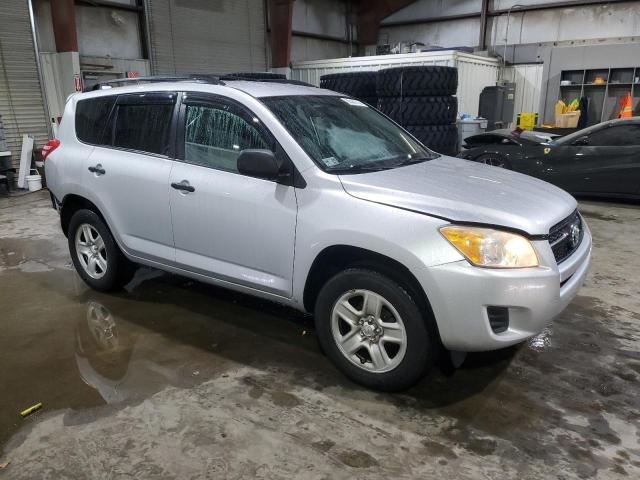 Photo 3 VIN: 2T3BF4DV9BW125453 - TOYOTA RAV4 