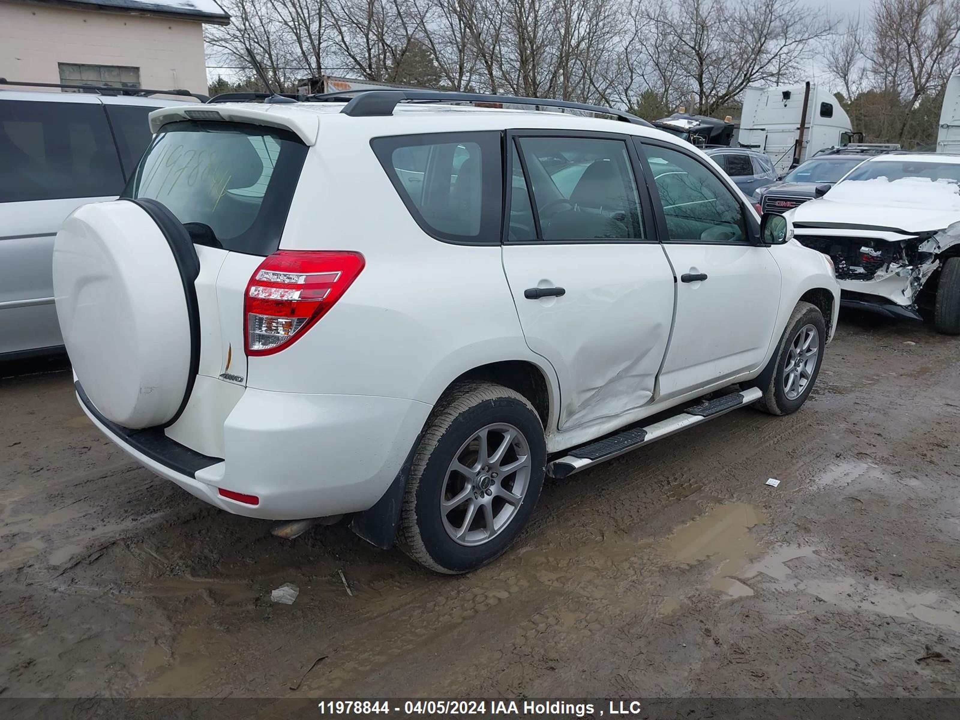 Photo 3 VIN: 2T3BF4DV9BW145167 - TOYOTA RAV 4 