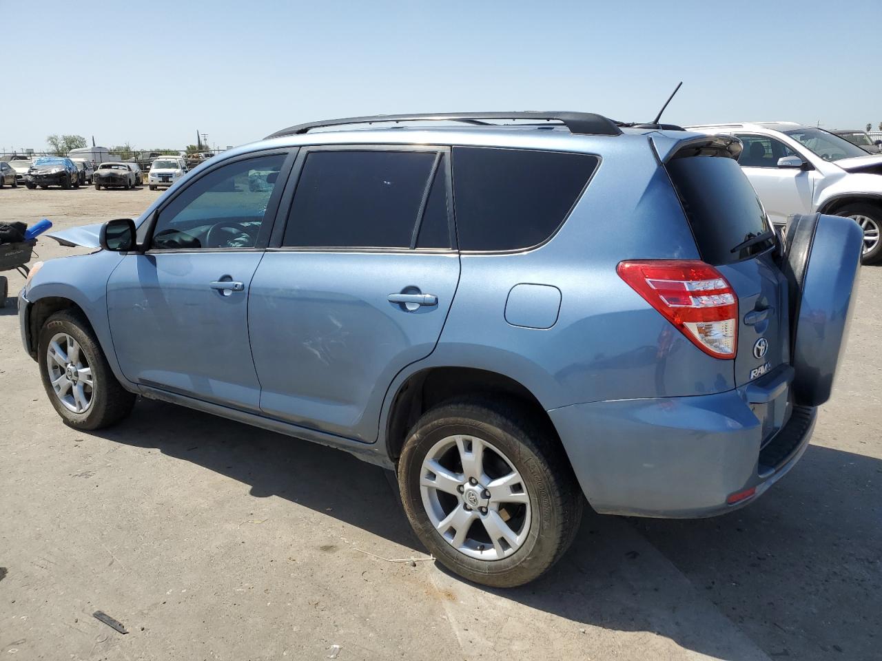 Photo 1 VIN: 2T3BF4DV9CW179157 - TOYOTA RAV 4 