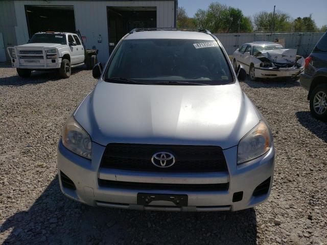 Photo 4 VIN: 2T3BF4DV9CW204350 - TOYOTA RAV4 