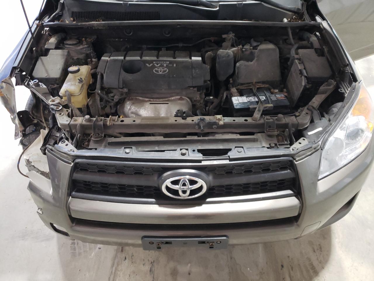 Photo 11 VIN: 2T3BF4DVXAW078383 - TOYOTA RAV 4 